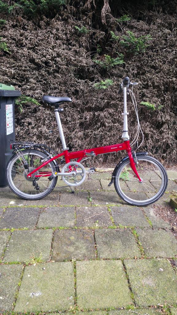 Bijna nieuw Dahon Speed met 7 Versnellingen, Fietsen en Brommers, Fietsen | Vouwfietsen, Ophalen, 20 inch of meer, Versnellingen