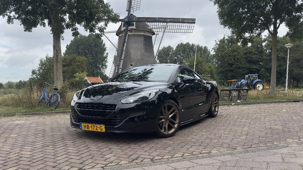 Peugeot RCZ 1.6 THP 2014 Zwart, Auto's, 1272 kg, 4 stoelen, Zwart, 14 km/l
