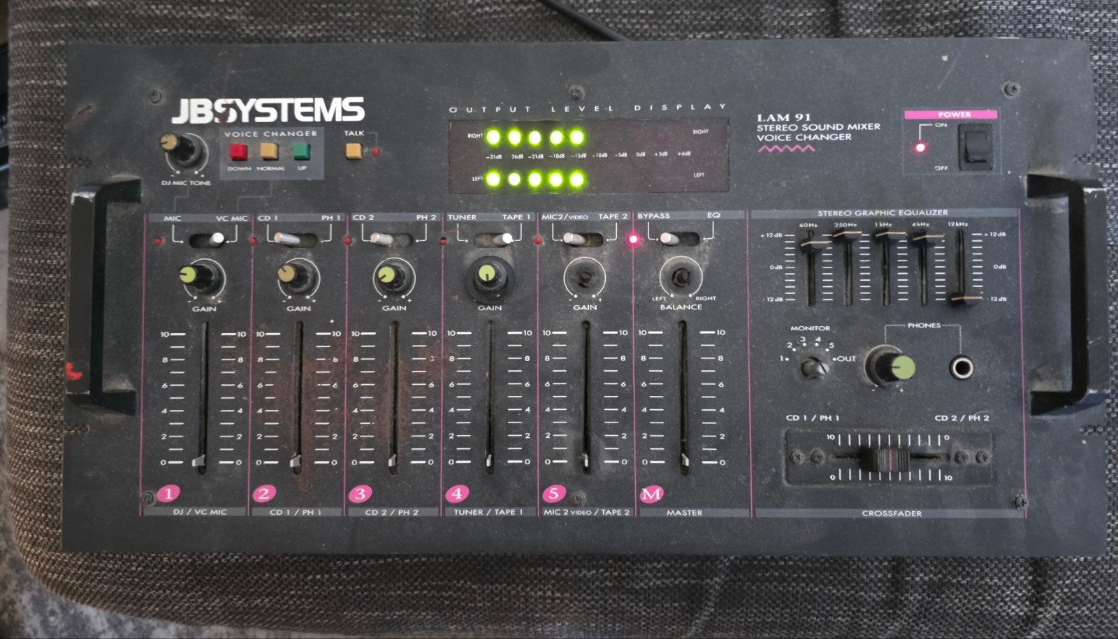 Mengpaneel JB Systems LAM 91 Stereo Sound Mixer met Voice Ch, Muziek en Instrumenten, Mengpanelen, Ophalen of Verzenden, Gebruikt