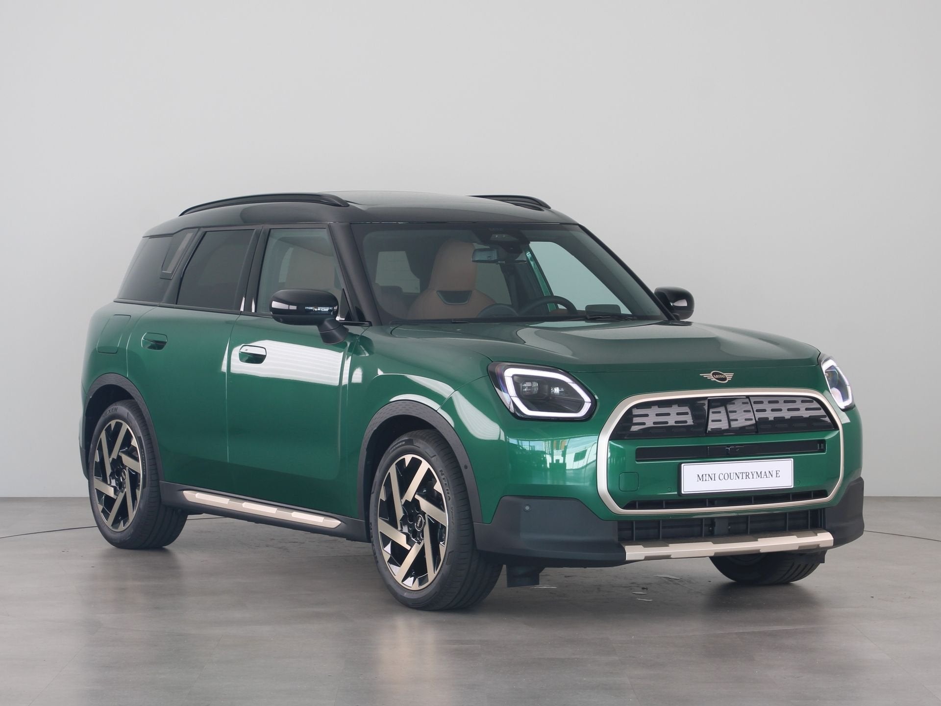 MINI Countryman E Favoured Pakket L PRIVATE LEASE EUR 669,-, Auto's, Countryman, Nieuw, SUV of Terreinwagen, 1840 kg