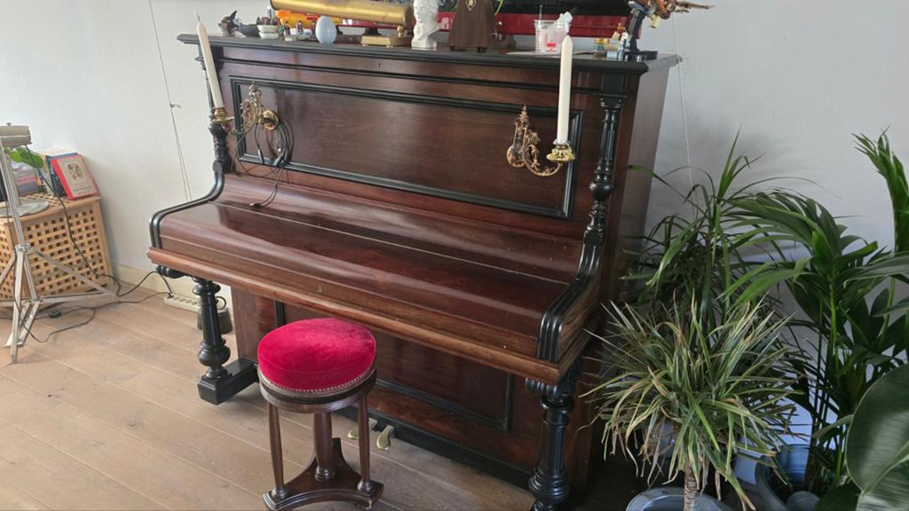 Blüthner Piano inclusief in hoogte verstelbare kruk, Muziek en Instrumenten, Ophalen, Gebruikt, Bruin, Piano
