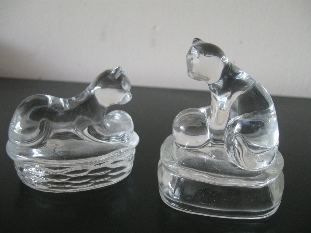 Twee glazen poesjes erg schattig, Ophalen of Verzenden, Zo goed als nieuw, Dier