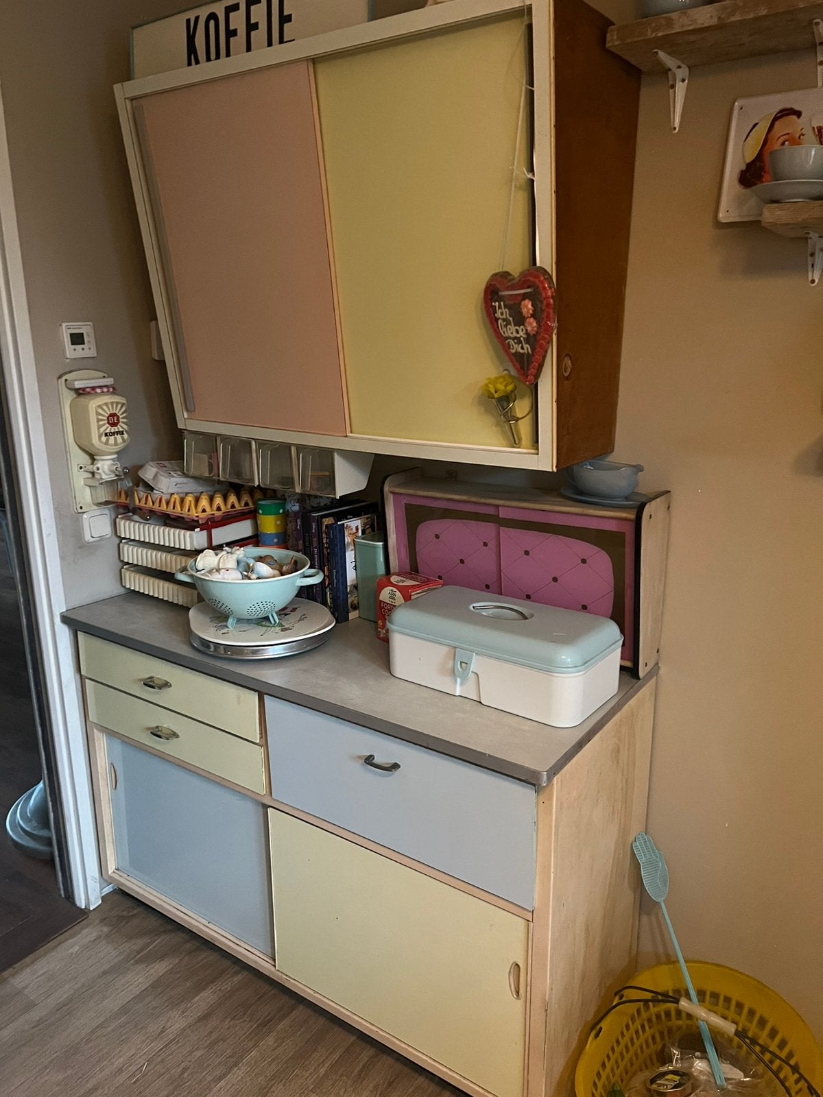 1957 pastel jaren 50 60 fifties rockabilly keuken, Ophalen, Huis en Inrichting