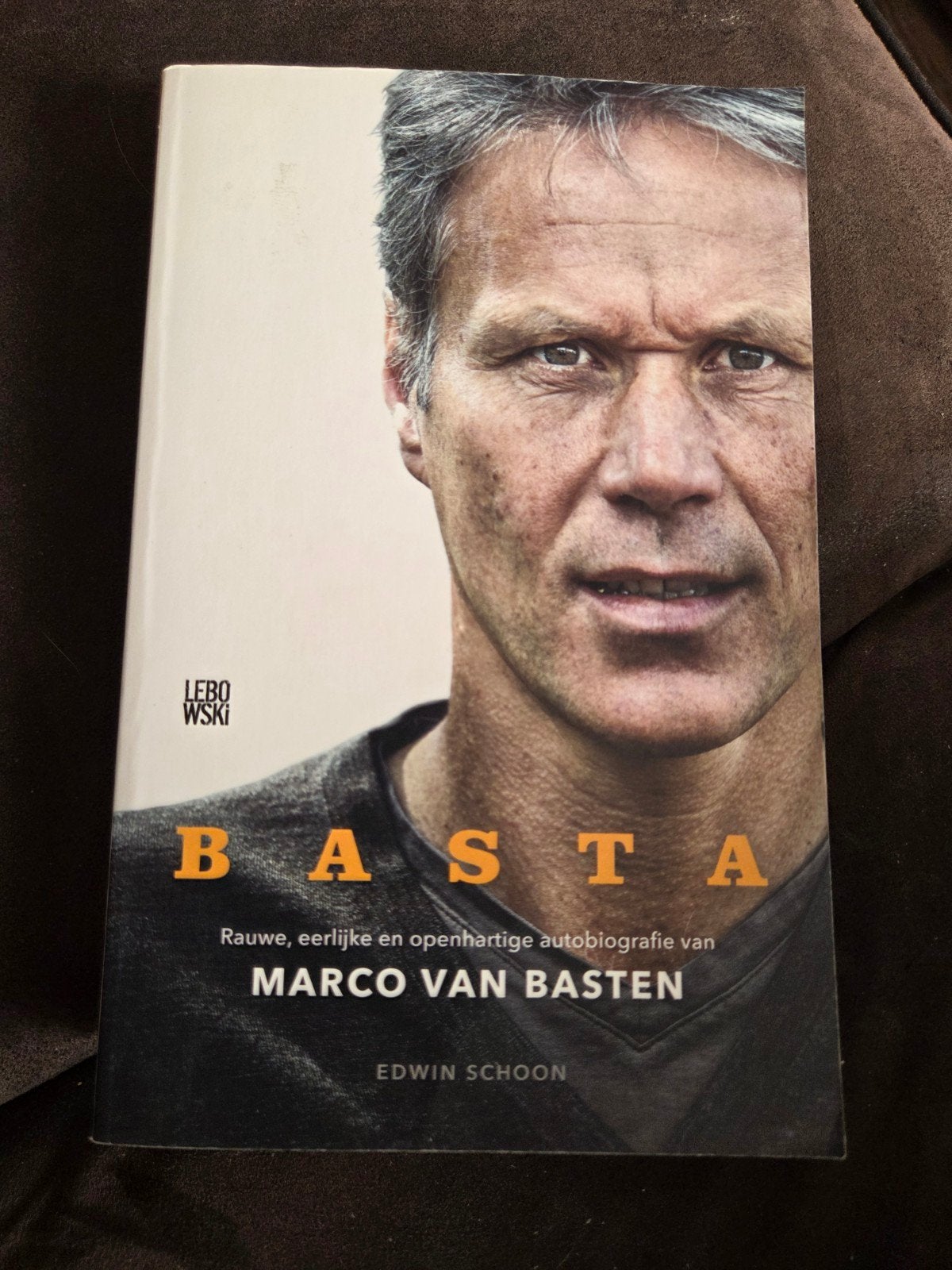 Basta - Rauwe, eerlijke en openhartige autobiografie, Boeken, Ophalen of Verzenden, Zo goed als nieuw, Edwin Schoon, Sport