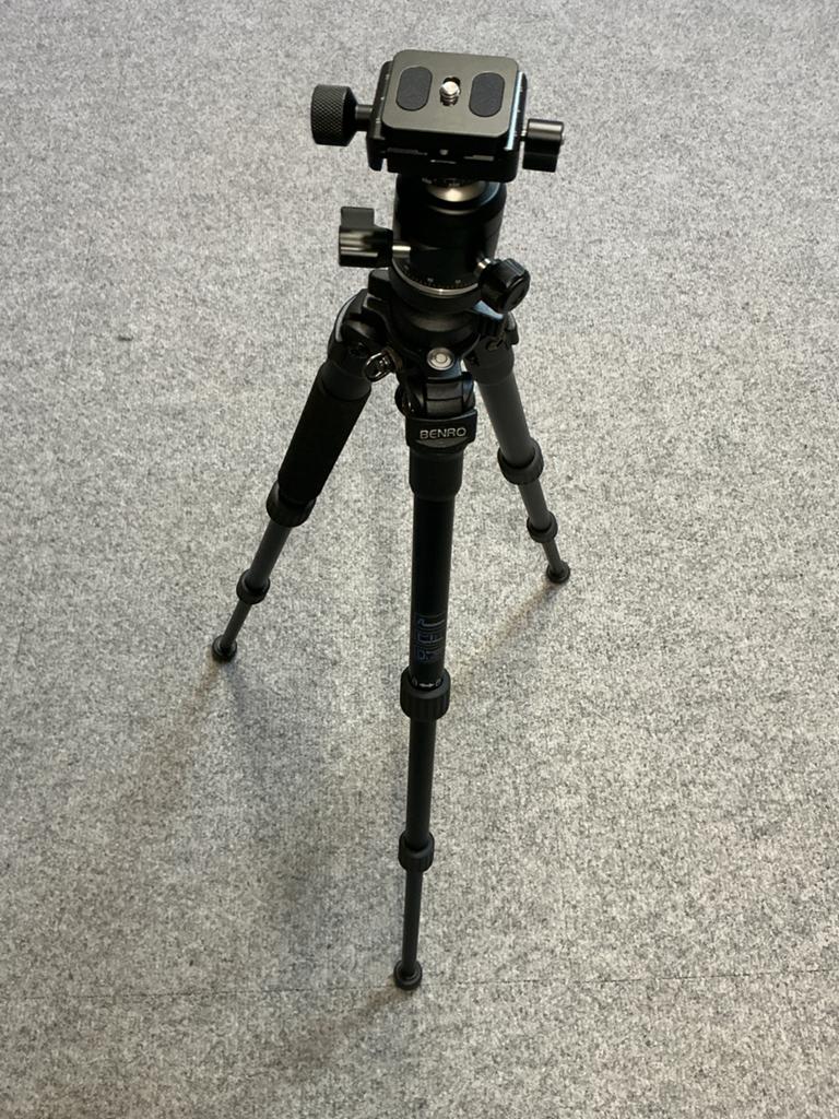 Benro macrostatief incl.balhoofd NIEUW!!, Nieuw, Ophalen of Verzenden, Minder dan 150 cm, Ministatief