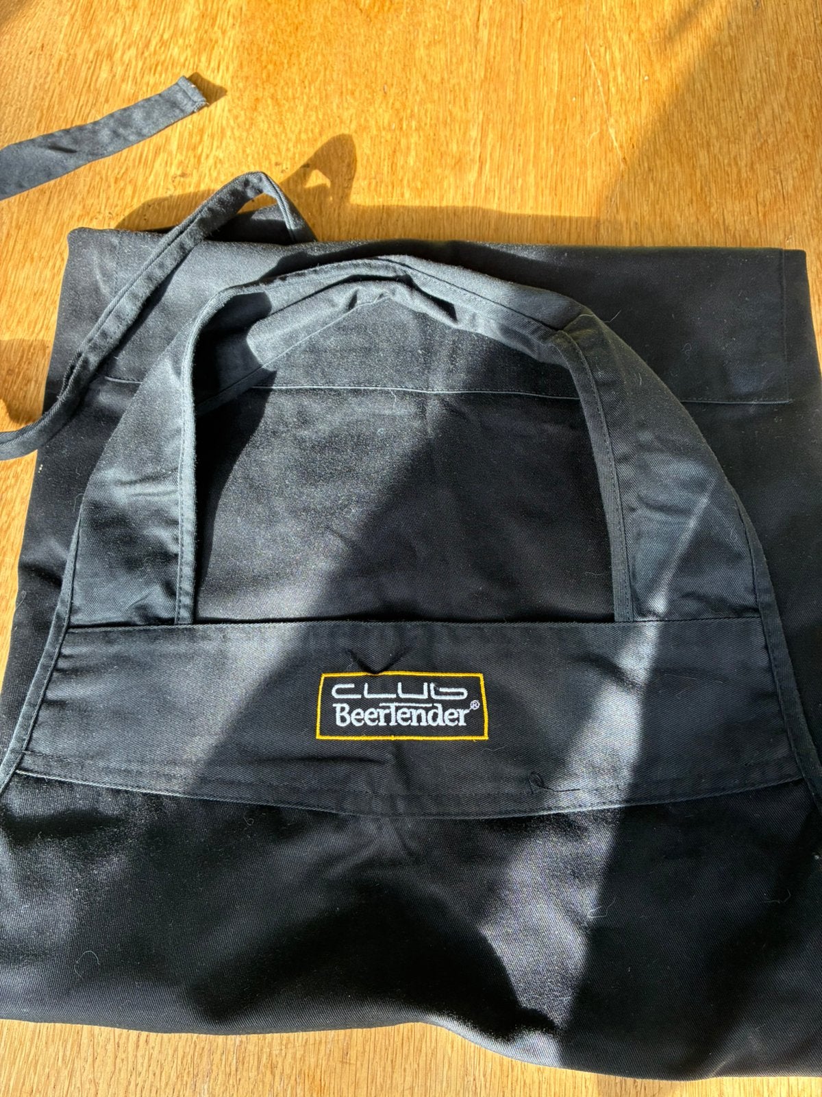 Club beertender (Heineken o.a.) tweezijdig schort, Ophalen of Verzenden, Zo goed als nieuw, Kleding, Overige merken