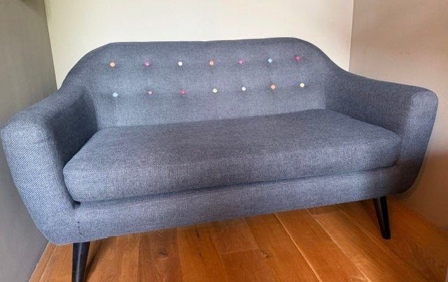 Prachtige denim navy tweezitter bank, Huis en Inrichting, Banken | Bankstellen, Ophalen, Modern Scandinavisch Design, Tweepersoons