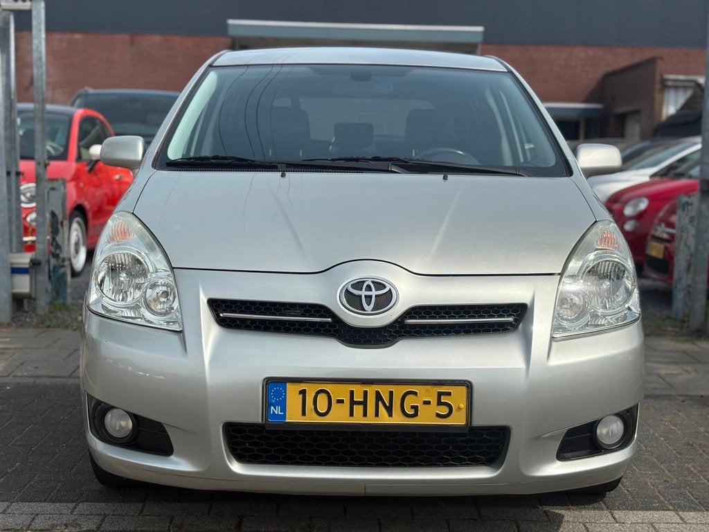 Toyota Verso 1.8 VVT-i Luna 7 Persoons | Dealer onderhouden, Auto's, Toyota, Parkeersensor, Gebruikt, Zwart, 4 cilinders