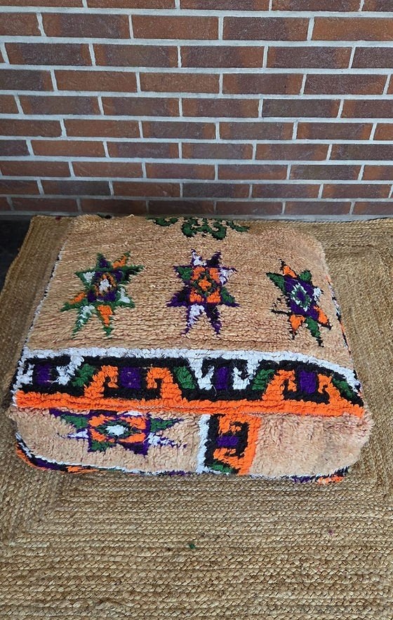 Marokkaanse vintage berber poef, poefs marokko, Huis en Inrichting, Banken | Voetenbanken en Poefen, Ophalen of Verzenden, Nieuw