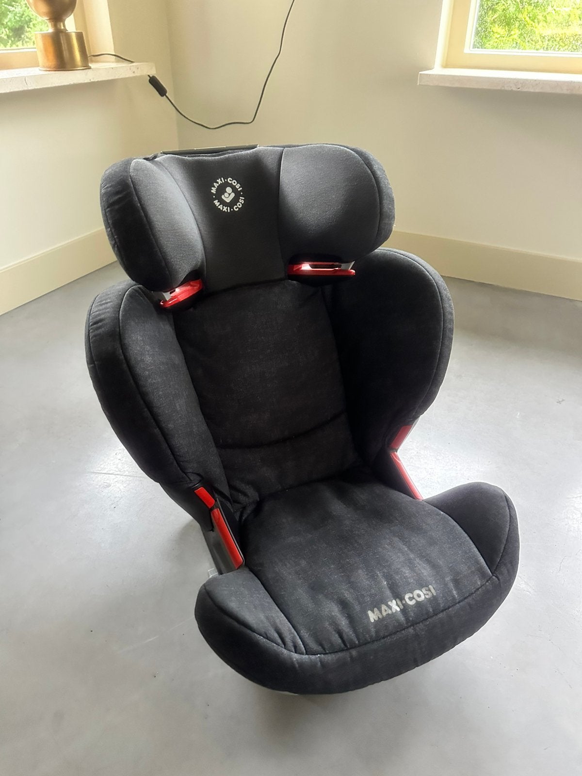 Maxi-Cosi RodiFix AirProtect ISOFIX – Nomad Black – 15-36 kg, Ophalen, 15 t/m 36 kg, Zo goed als nieuw, Isofix