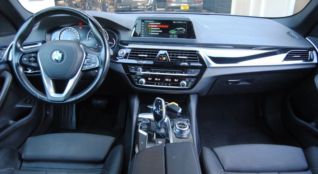 BMW 5 Serie Touring 520d Executive | Automaat | Elec achterk, Automaat, Achterwielaandrijving, Euro 6, 4 cilinders