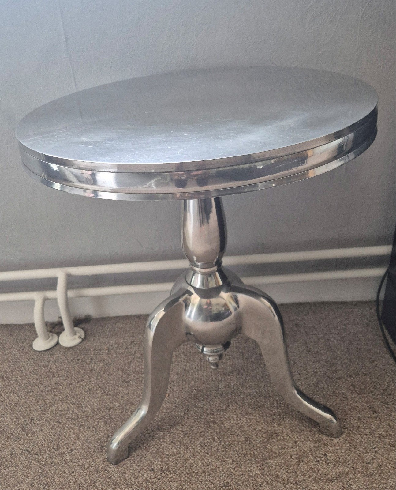 bijzettafel zilver chrome, Huis en Inrichting, Tafels | Bijzettafels, Minder dan 55 cm, Metaal of Aluminium, Rond, Ophalen