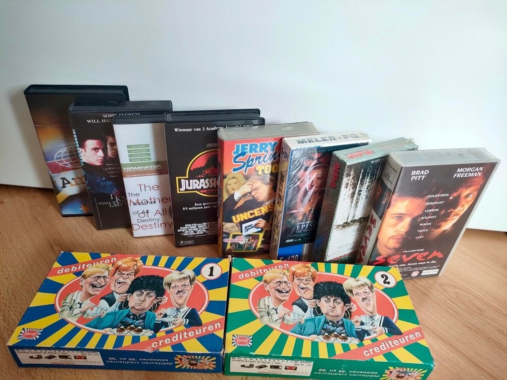 10 VHS films, Cd's en Dvd's, VHS | Film, Alle leeftijden, Ophalen of Verzenden, Zo goed als nieuw, Overige genres