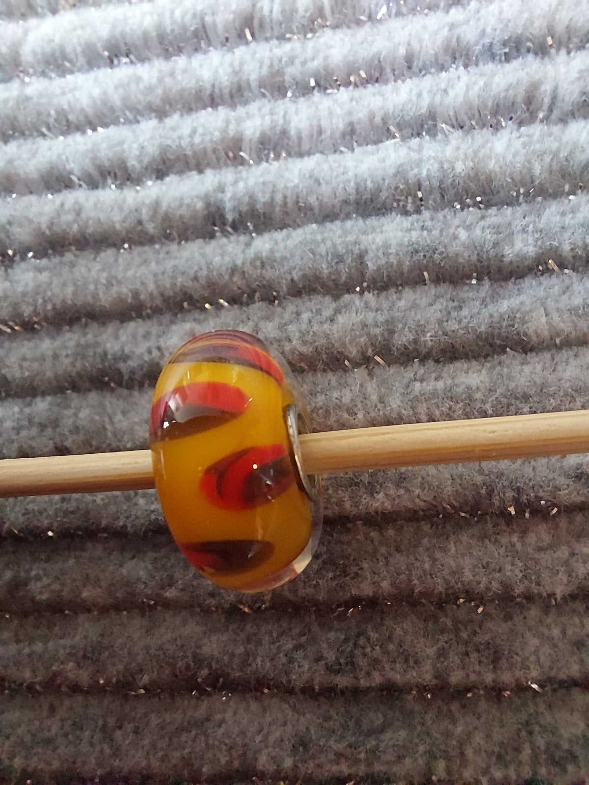 Trollbeads bead Rode bloem., Sieraden, Tassen en Uiterlijk, Bedels, Ophalen of Verzenden, Gebruikt, Glas of Kristal, Trollbeads
