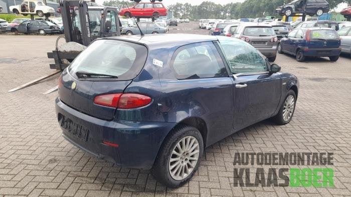 Buitenspiegel rechts van een Alfa Romeo 147, Gebruikt, -, -, 6 maanden garantie