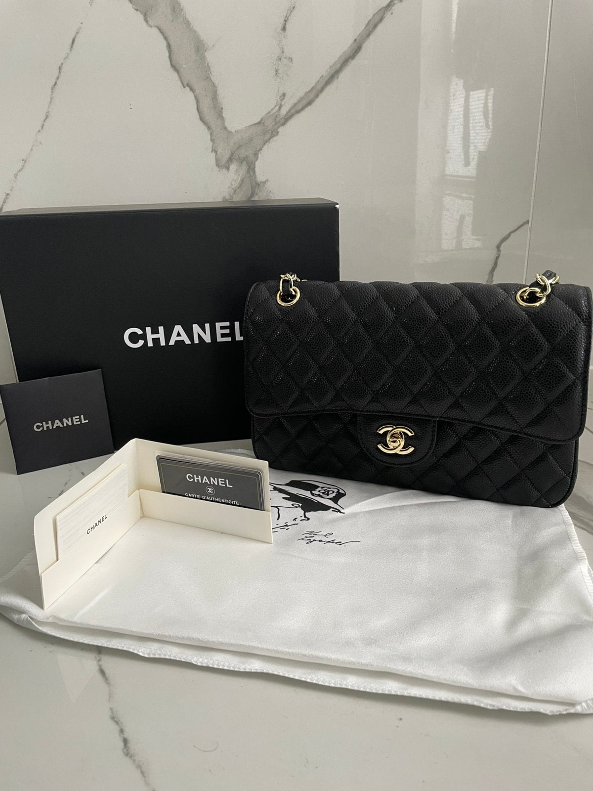 Chanel classic flap bag, Sieraden, Tassen en Uiterlijk, Tassen | Damestassen, Ophalen of Verzenden, Nieuw, Zwart, Schoudertasje