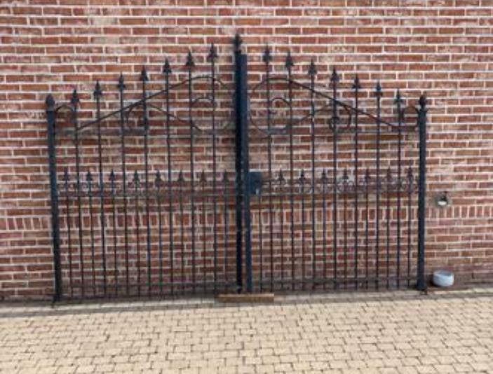 Smeedijzeren poort 2,75m breed - Klassiek design, Ophalen, Gebruikt, IJzer, Overige typen