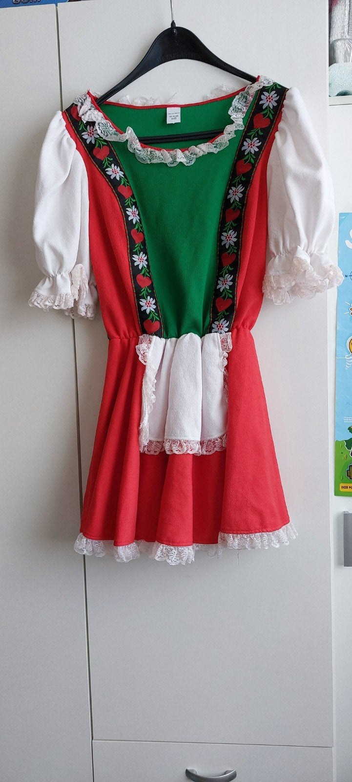 mooie carnaval jurk maat 38, Ophalen, Zo goed als nieuw, Maat 38/40 (M), Carnaval
