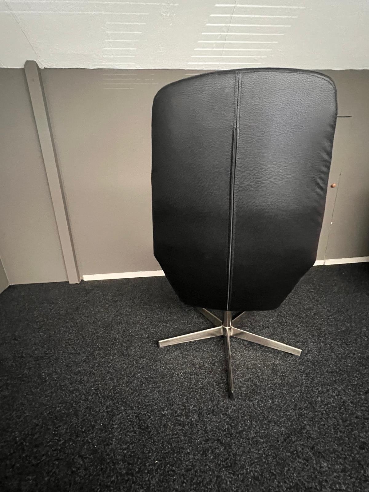 Leren fauteuil met voetenbank - Zwart, Ophalen, Zo goed als nieuw, Leer, 75 tot 100 cm