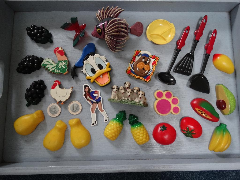 29 magneetjes voor bijv koelkast vintage divers alles intact, Verzenden, Huis en Inrichting