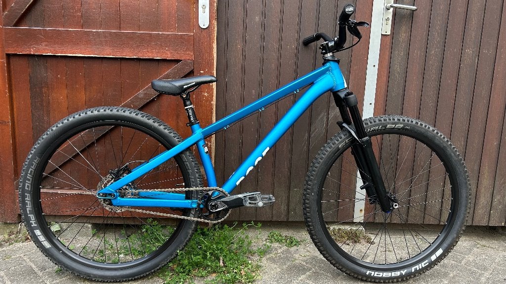 Rose The Bruce 1 (2024) – Dirt Jump / Pumptrack, Ophalen, 24 inch of meer, Gebruikt, Stuur 360° draaibaar