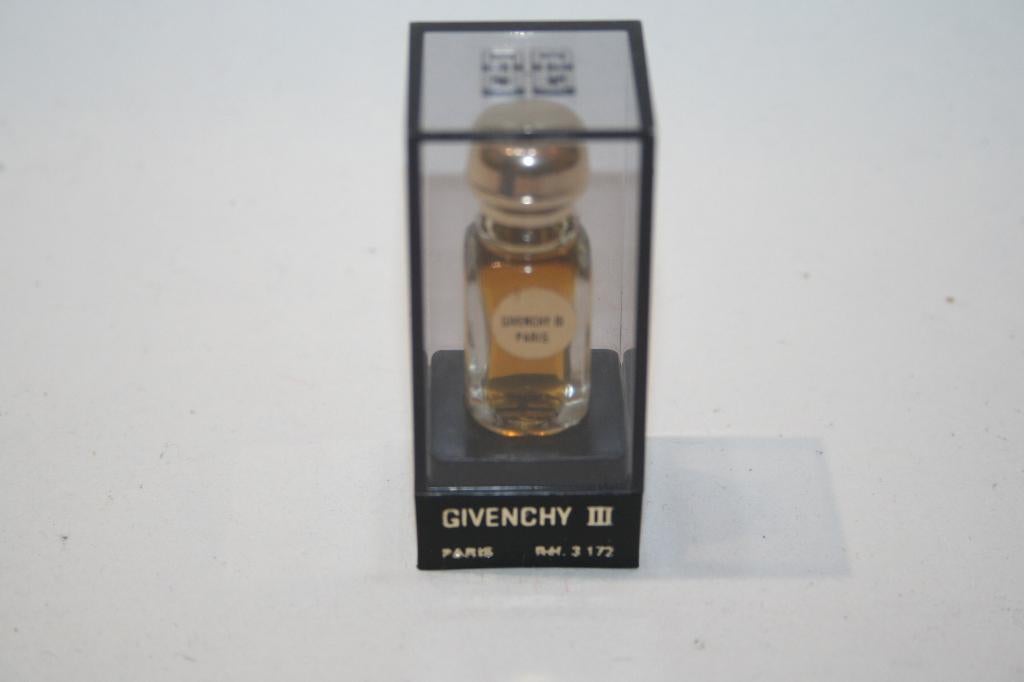 Givenchy III Ref 3172 Eau de Toilette Parfum Mini Vintage, Verzenden, Nieuw, Miniatuur, Gevuld