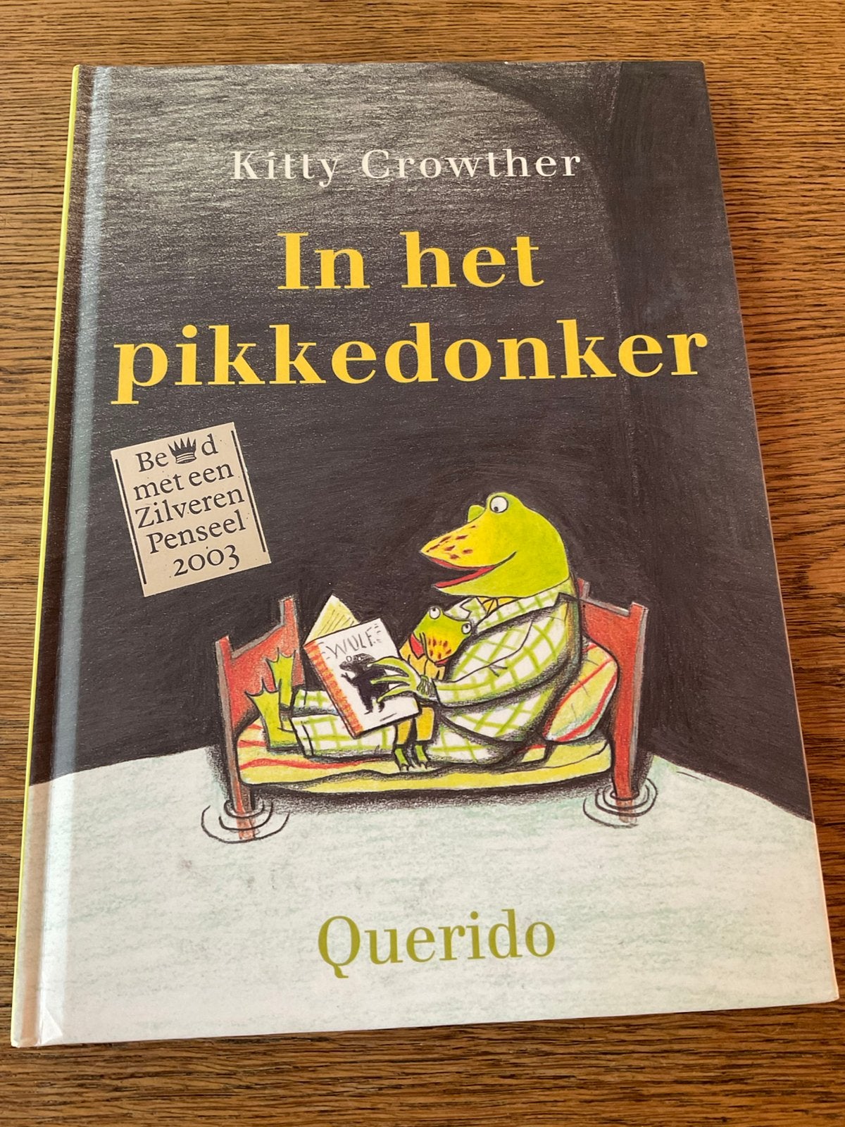 K. Crowther - In het pikkedonker, Boeken, Ophalen of Verzenden, Zo goed als nieuw, K. Crowther