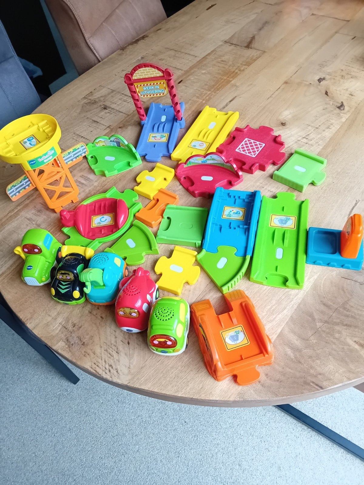 vtech : 5 Toet Toet Auto's en onderdelen, Ophalen of Verzenden, Gebruikt, 2 tot 4 jaar