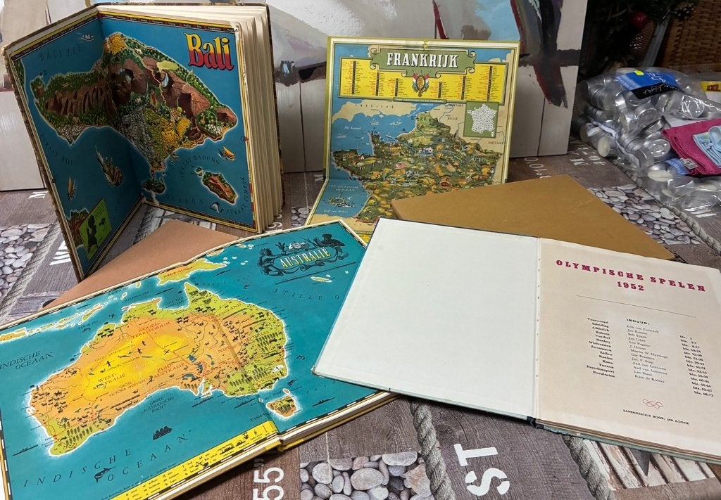 4 Plaatjes boeken Douwe Egberts, Boeken, Ophalen of Verzenden, Gelezen, Diverse auteurs, Plaatjesalbum