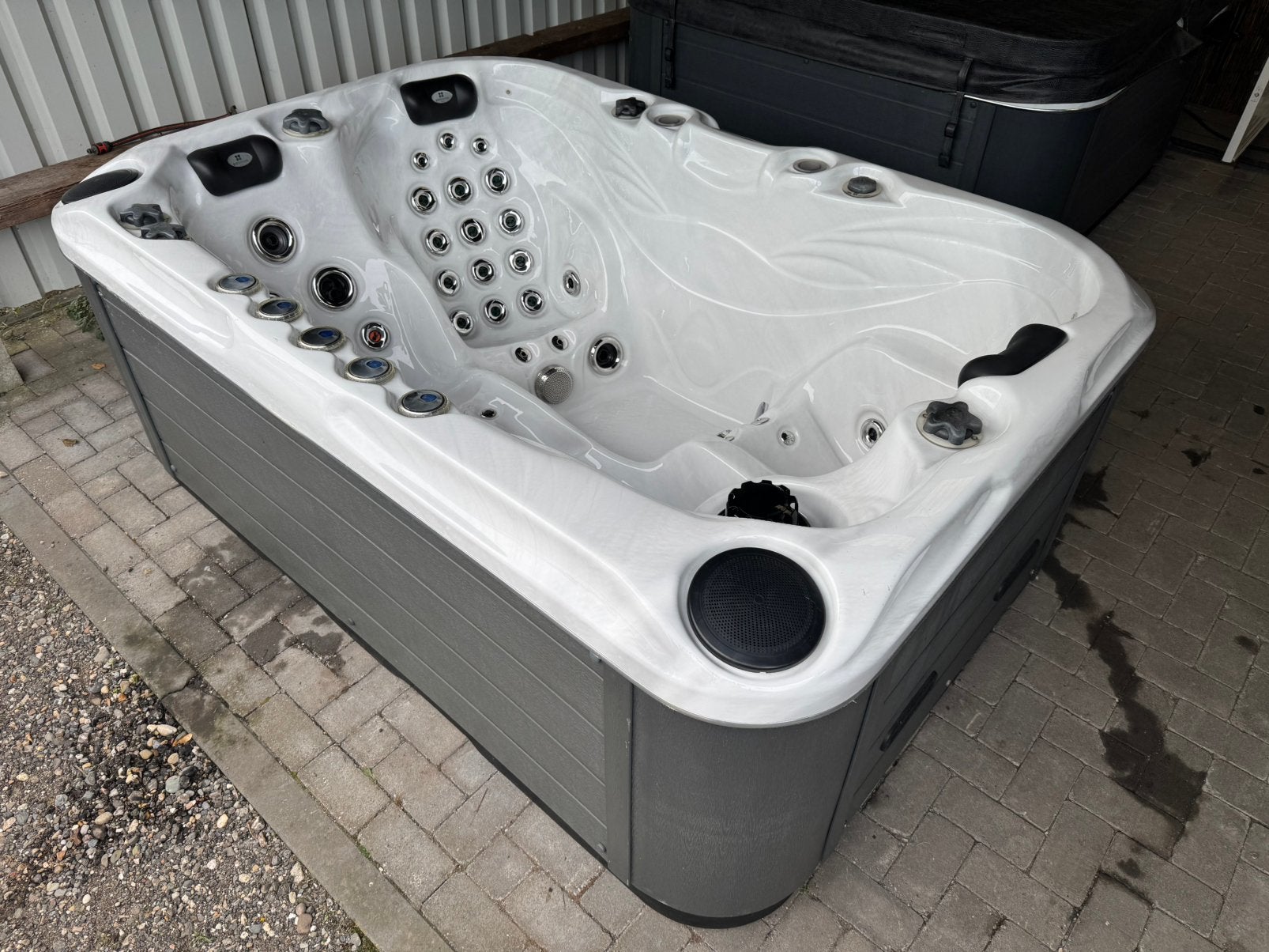 Jacuzzi gebruikt Passion Spa Sensation 3-pers Balboa USAa