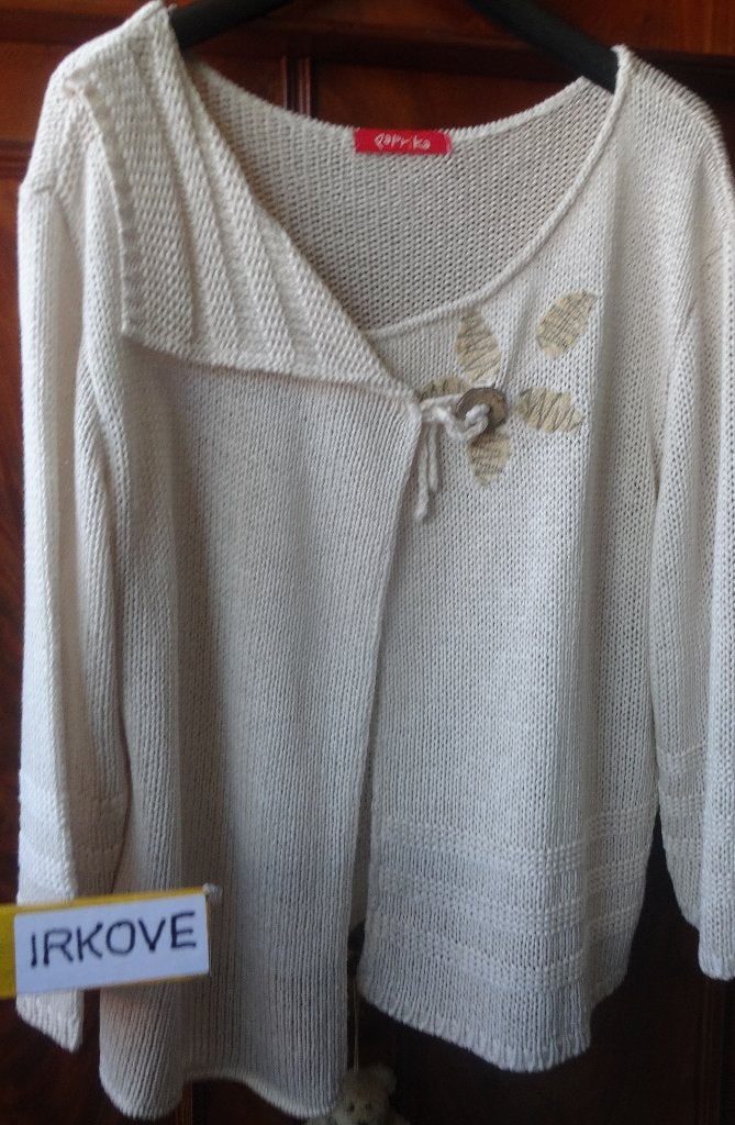PAPRIKA HEEL LEUK VEST * Maat 4 *, Verzenden, Beige, Trui of Vest, Nieuw