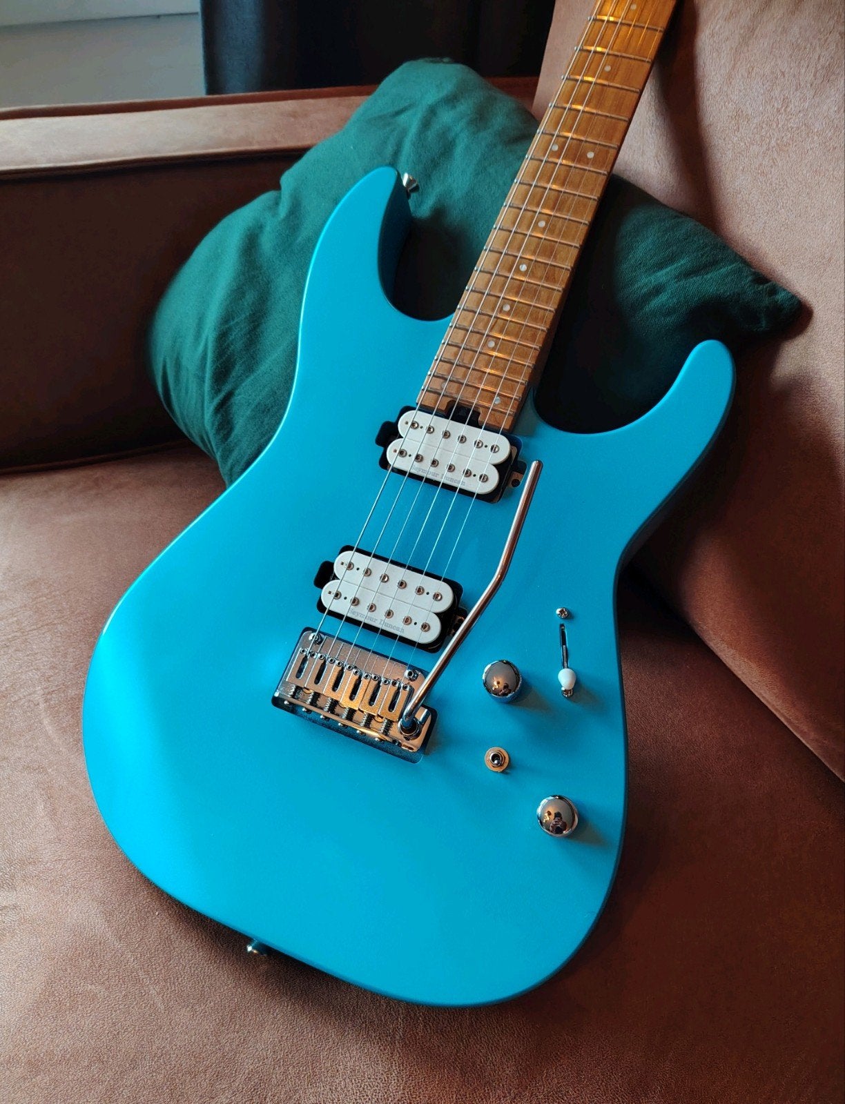 Charvel Pro-Mod DK24 HH Matte Blue Frost, Muziek en Instrumenten, Ophalen, Gebruikt, Solid body, Overige merken