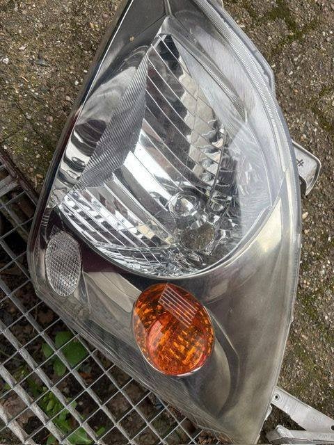 koplampen Toyota landcruiser 120, Ophalen of Verzenden, Gebruikt, Toyota
