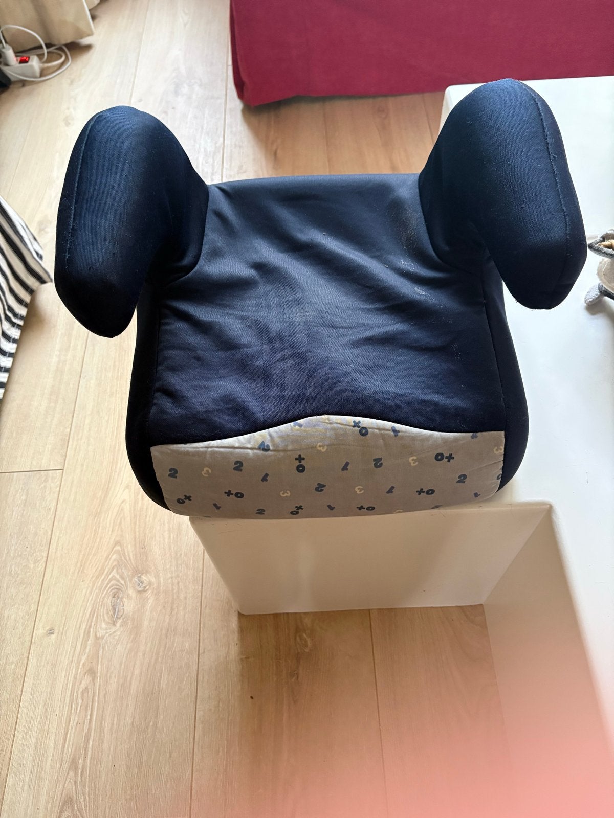 Comfortabele stoelverhoger voor de auto, Kinderen en Baby's, Autostoeltjes, 15 t/m 36 kg, Ophalen, Overige merken, Gebruikt