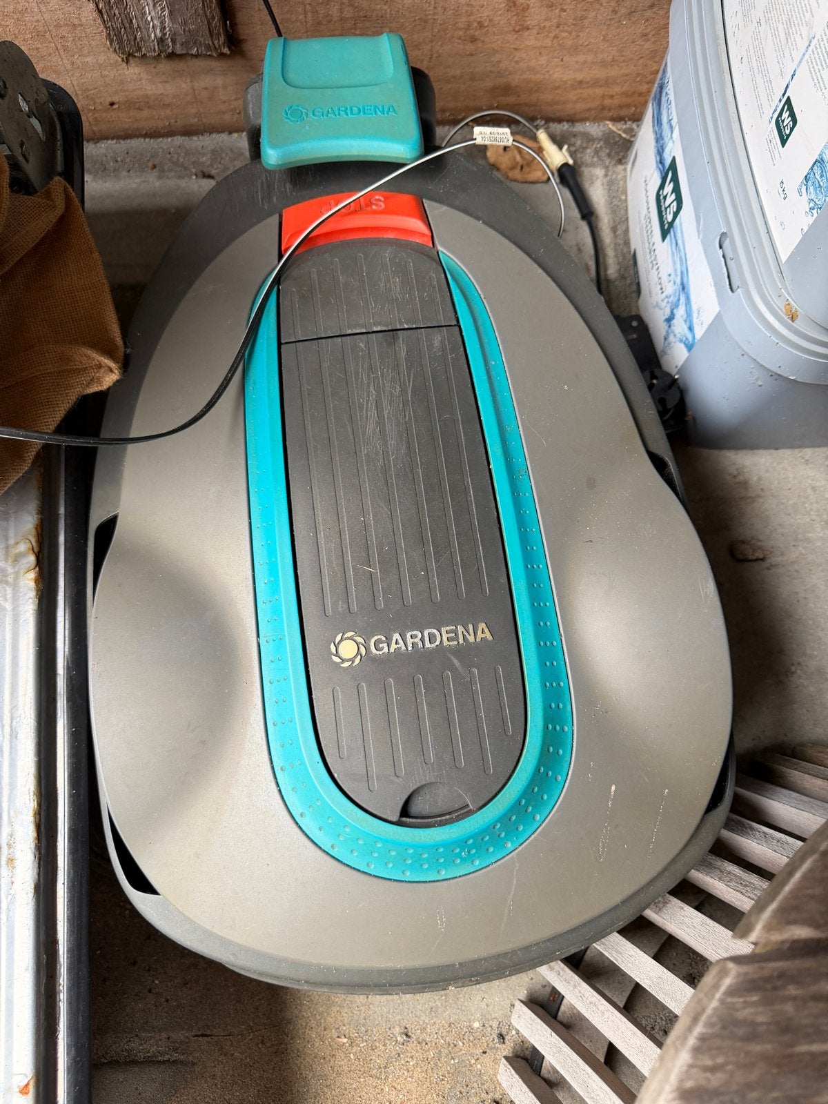Gardena sileno city 250 Robotmaaier, Tuin en Terras, Robotmaaiers, Ophalen of Verzenden, Gebruikt, Meer dan 25 cm