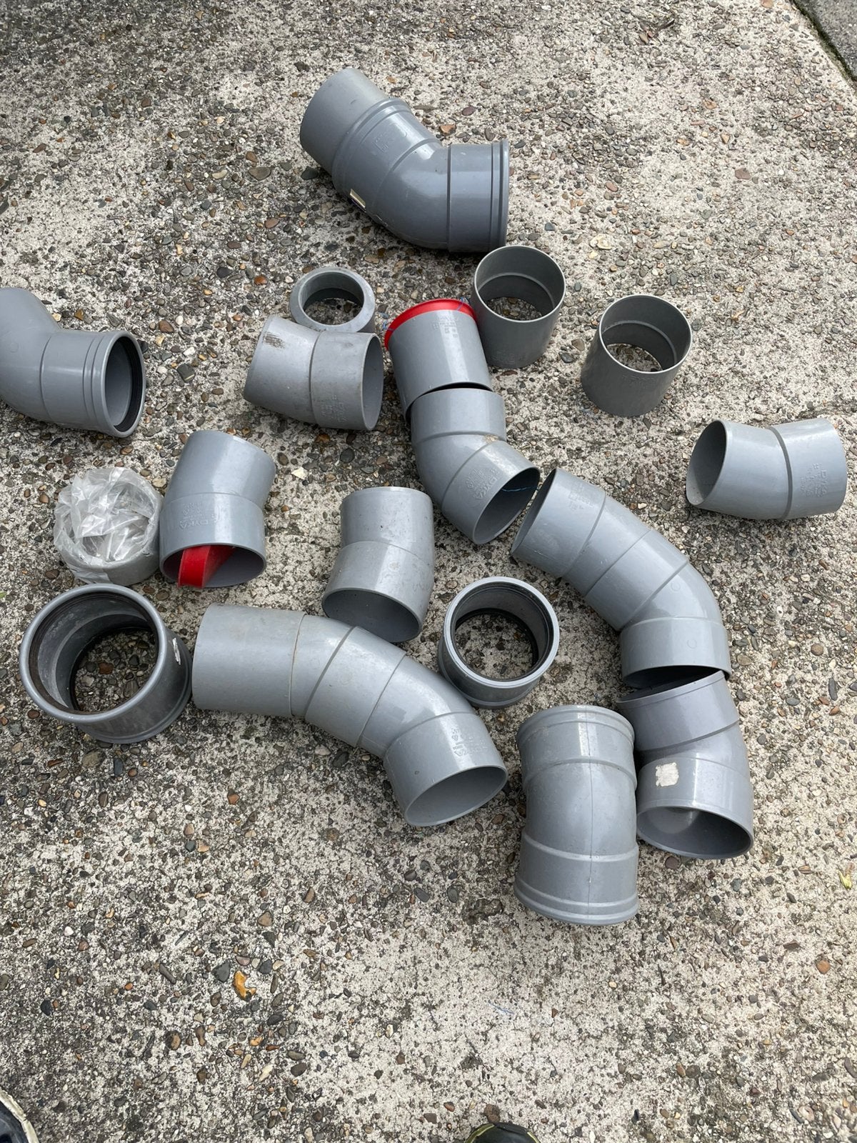 Pvc bochten 110 en 80 mm nieuw, Ophalen, Bochten, Pvc, Zo goed als nieuw
