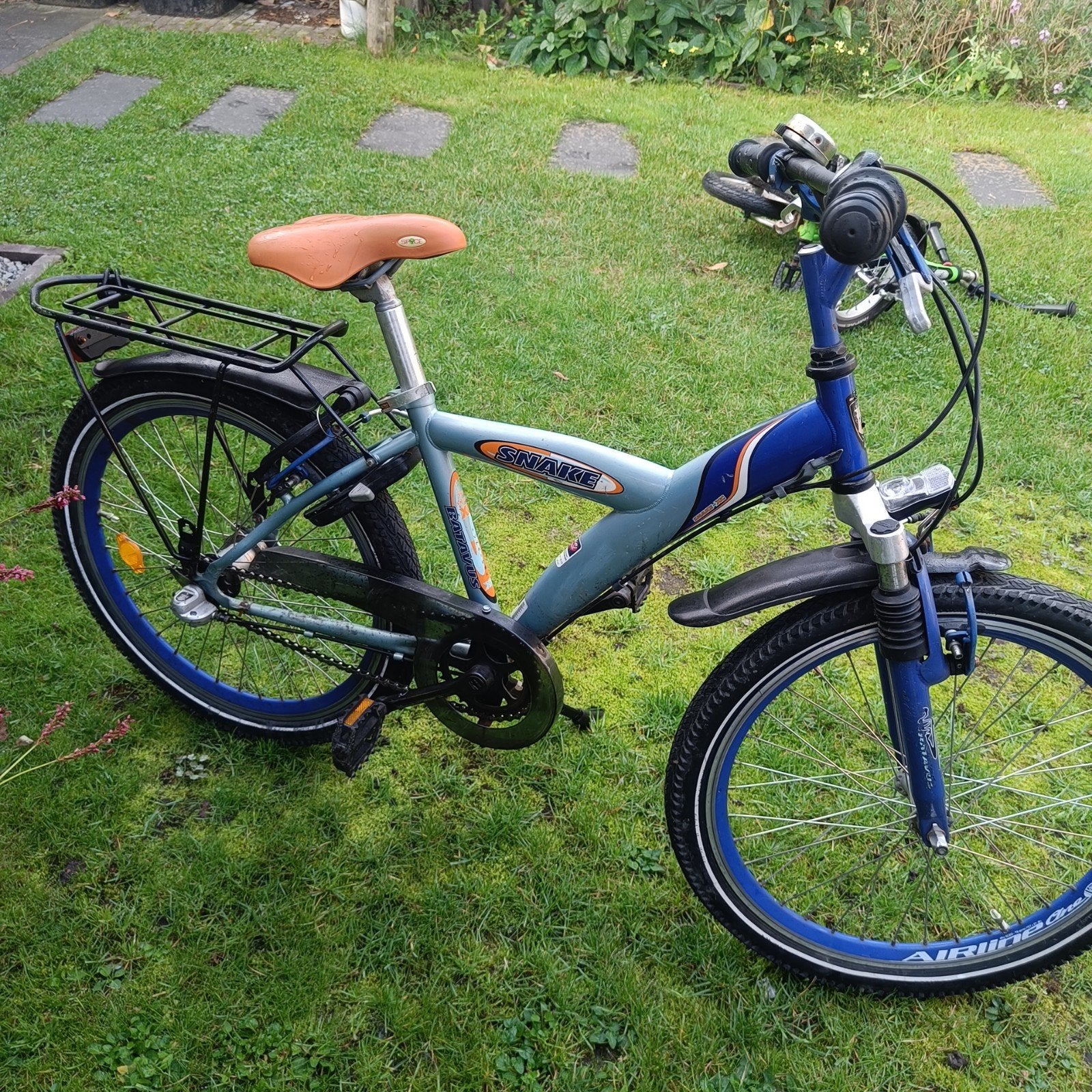 Gebruikte Snake kinderfiets - Klaar voor een nieuwe ronde!, Ophalen, 20 inch of meer, Gebruikt, Velgrem