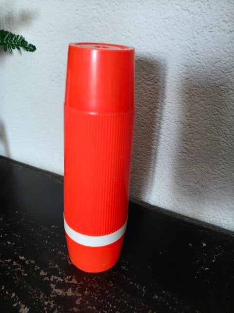 Vintage thermosfles rood kunststof, Kunststof, Ophalen of Verzenden, Rood, Overige merken