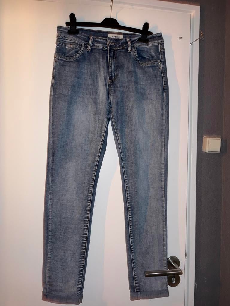 Norfy Jeans XL met Glitter Steentjes, Kleding | Dames, Spijkerbroeken en Jeans, Ophalen of Verzenden, Gedragen, Blauw, Overige jeansmaten