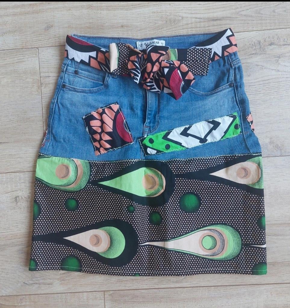 Spijkerrokje Afrikaanse stof, Kleding | Dames, Ophalen of Verzenden, Zo goed als nieuw, Maat 34 (XS) of kleiner, Boven de knie