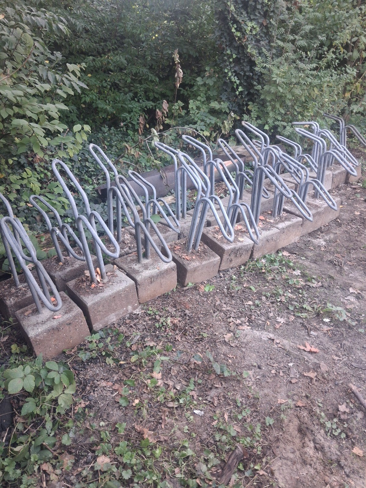 fietsen rek met betonnen voet., Ophalen, Gebruikt