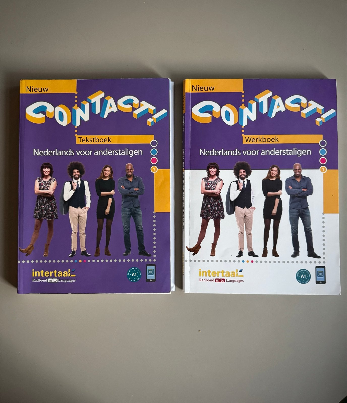 Contact! Dutch Textbook / Workbook, Ophalen of Verzenden, Zo goed als nieuw, Non-fictie