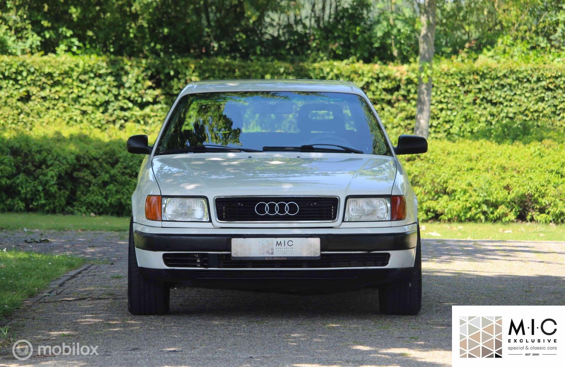Audi 100 2.6 V6 Automaat | 81-jarige Zwitserse eigenaresse!, Auto's, Stof, Gebruikt, 150 pk, Particulier
