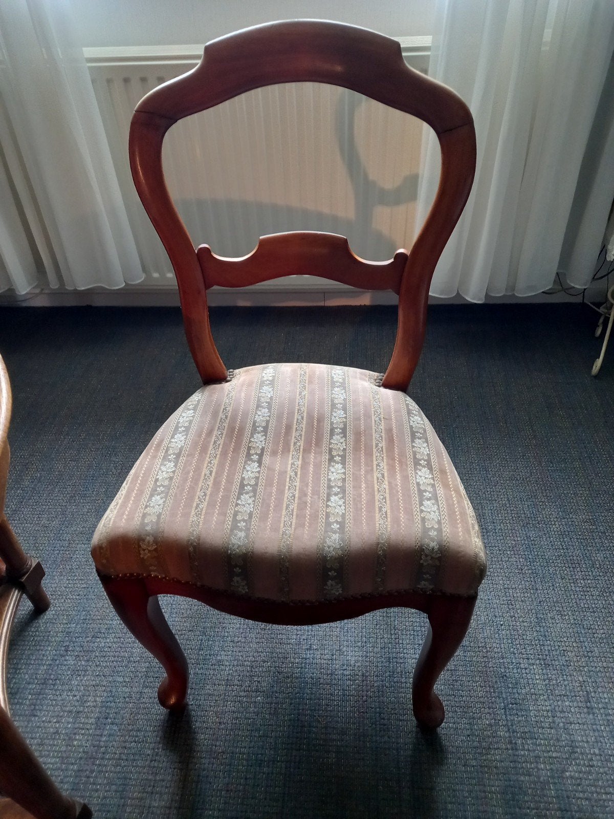 2 Biedermeier stoelen, Ophalen