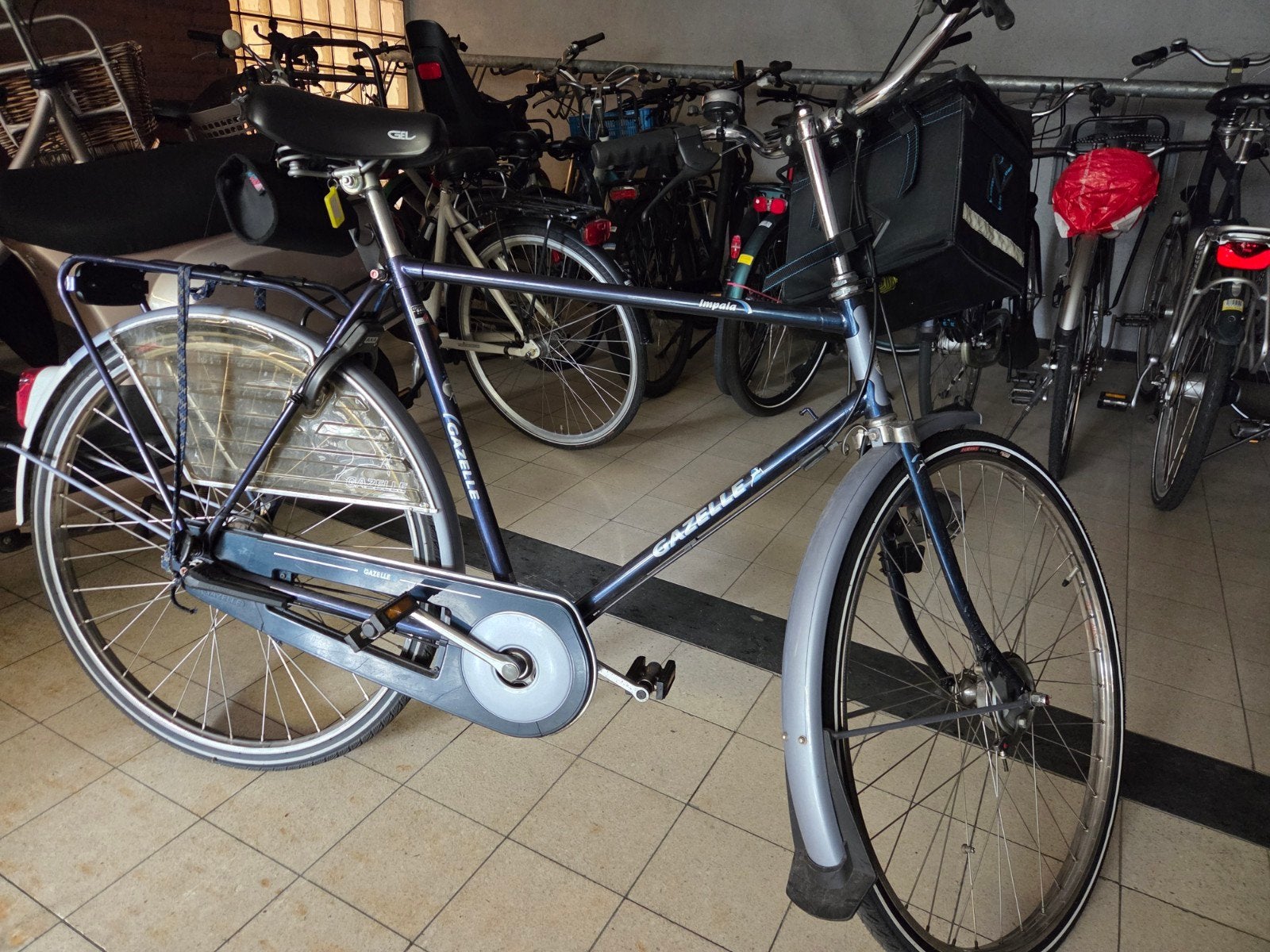 Gazelle herenfiets met 3 versnellingen, Ophalen, Terugtraprem, Versnellingen, Gazelle