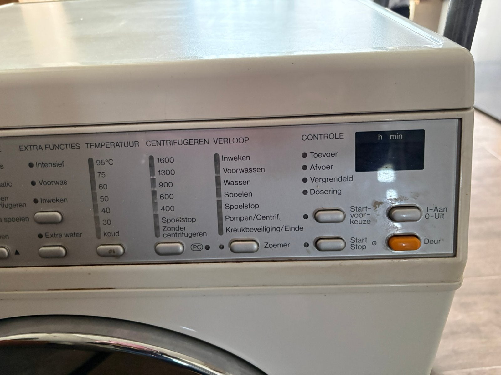 Foto 3 van Miele wasmachine