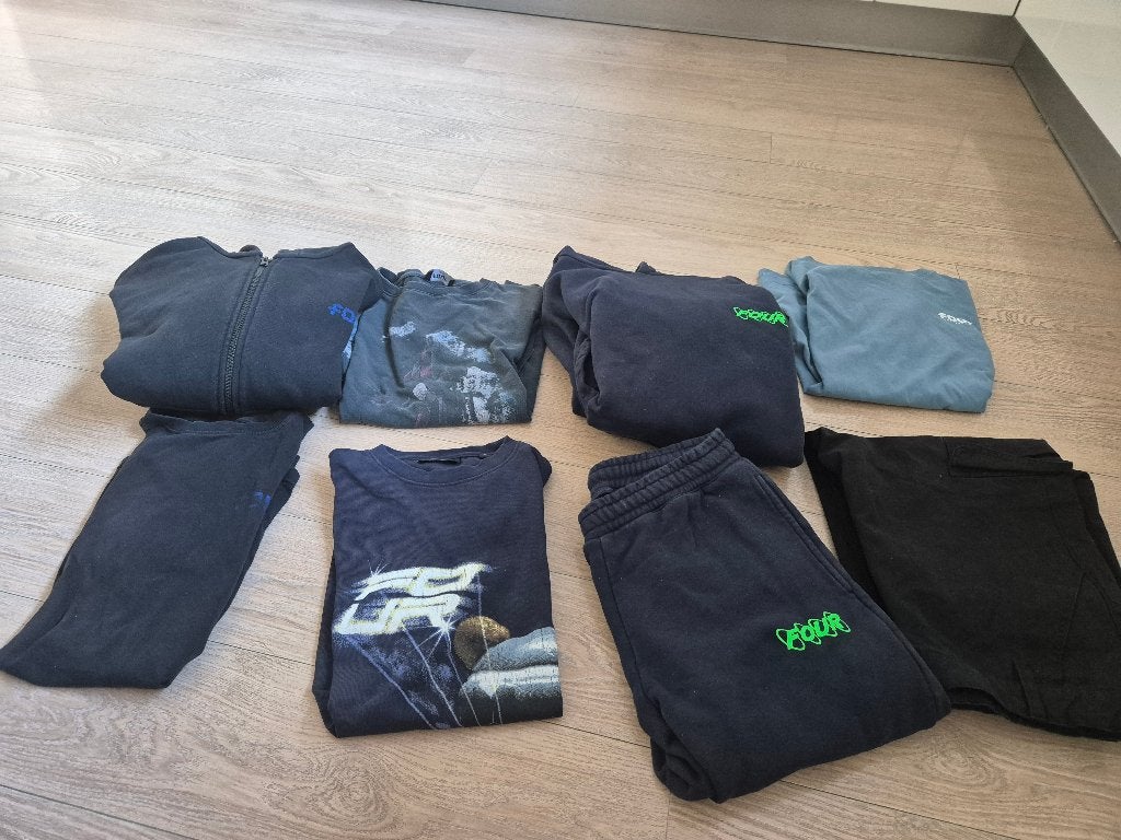 FOUR Pakket, Four, Jongen of Meisje, Ophalen of Verzenden, Zo goed als nieuw