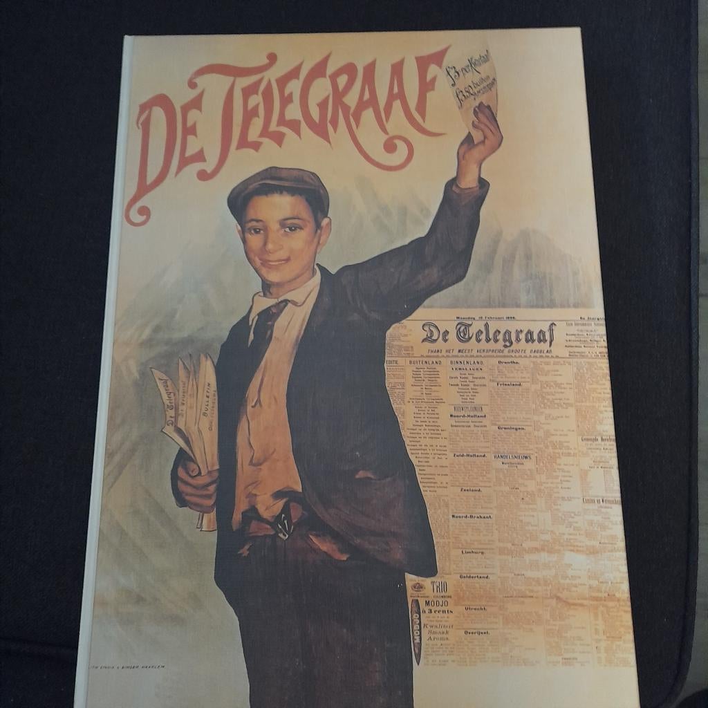 Honderd Jaar De Telegraaf 1893-1993 jubileumboek, Ophalen of Verzenden, Zo goed als nieuw, Krant