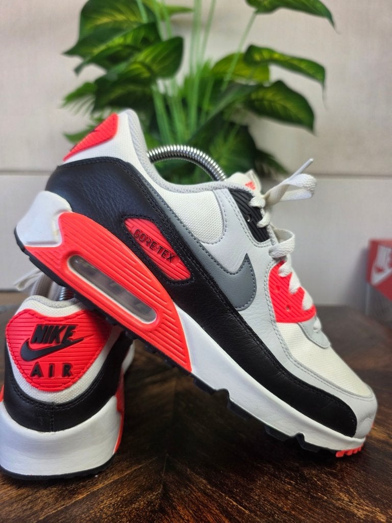 Nike Air Max 90 Gore-Tex Infrared maat 42, Overige kleuren, Nike, Ophalen of Verzenden, Nike