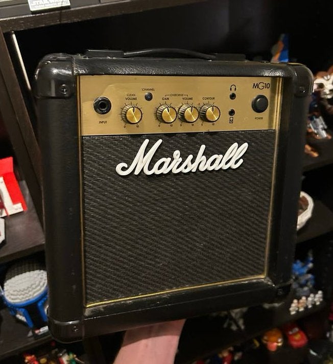 Marshall MG10 Gitaarversterker Compact en Krachtig, Muziek en Instrumenten, Ophalen of Verzenden, Zo goed als nieuw, Gitaar, Minder dan 50 watt